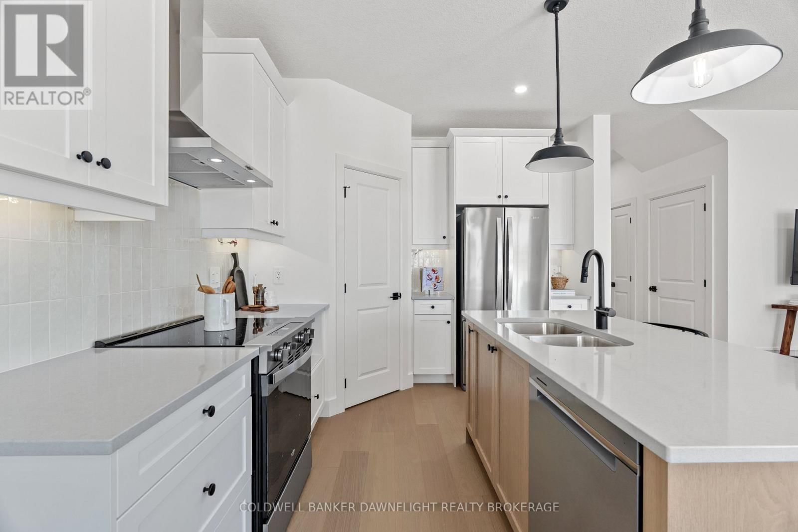 17 - 147 SCOTTS DRIVE Image 15