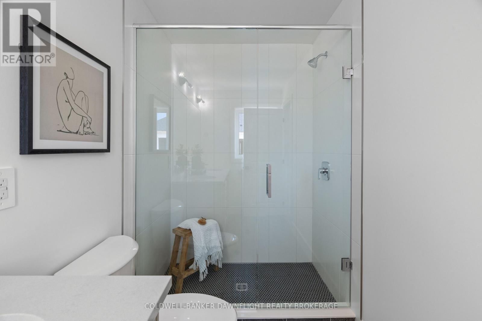 17 - 147 SCOTTS DRIVE Image 24