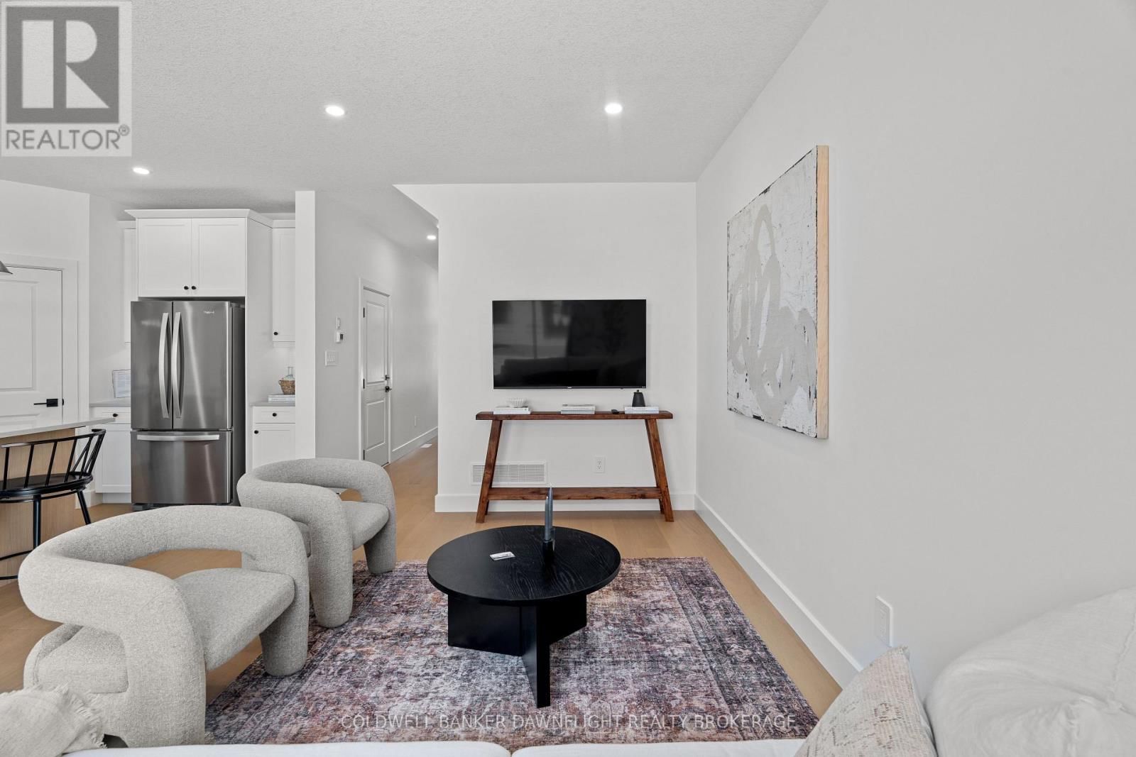 17 - 147 SCOTTS DRIVE Image 9