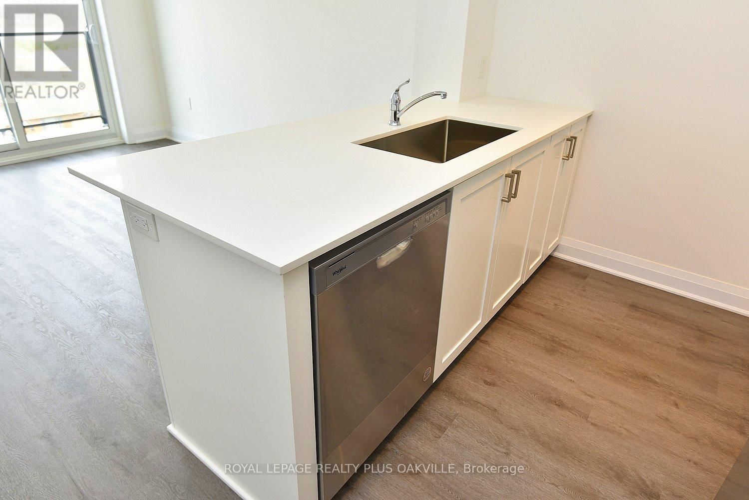 510 - 1936 RYMAL ROAD EAST Image 12