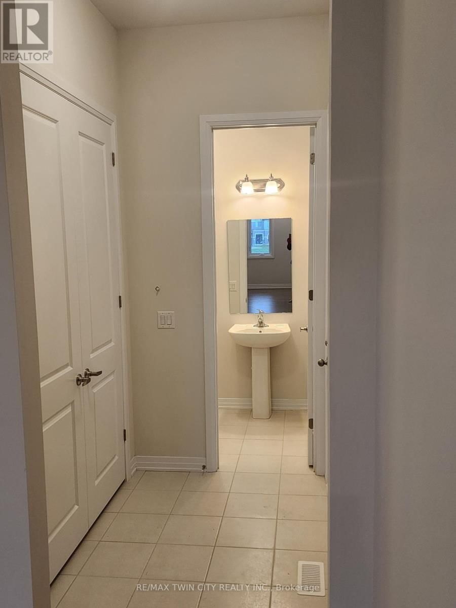 121 DAY STREET Image 9