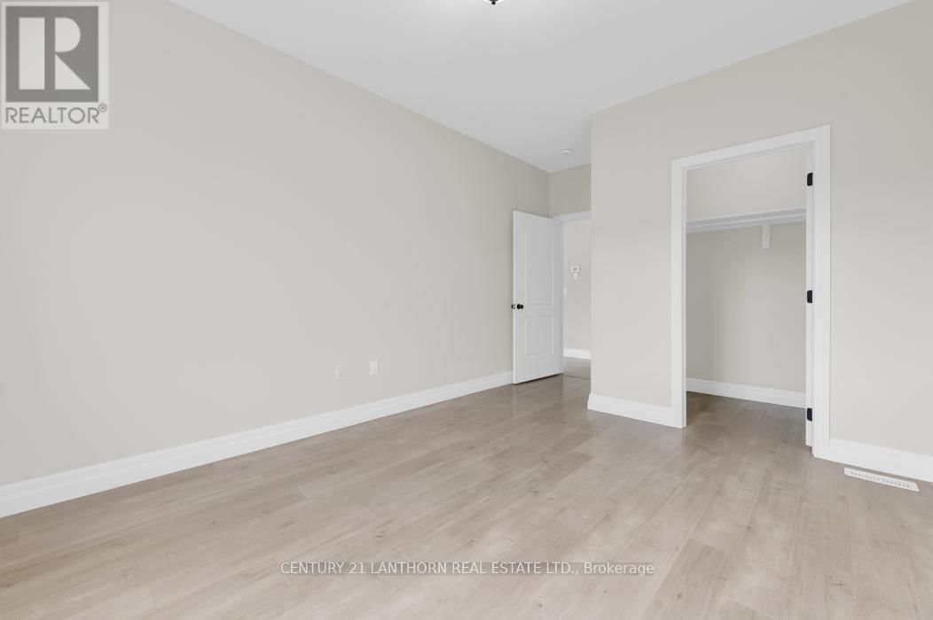 45 BARLEY TRAIL Image 25