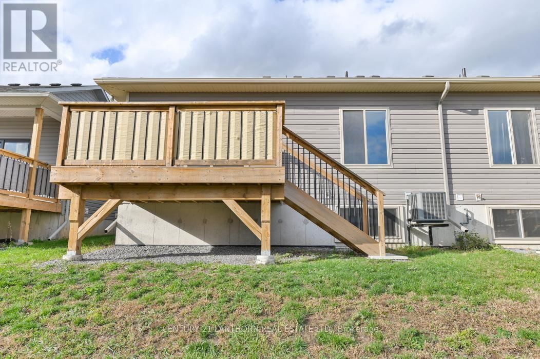 45 BARLEY TRAIL Image 40