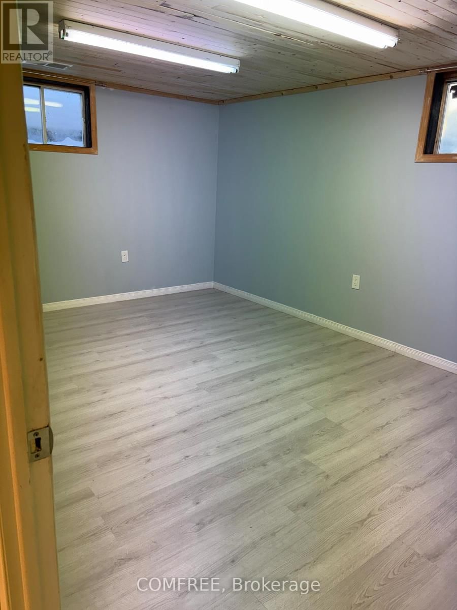 146 OLD COLONY ROAD Image 28