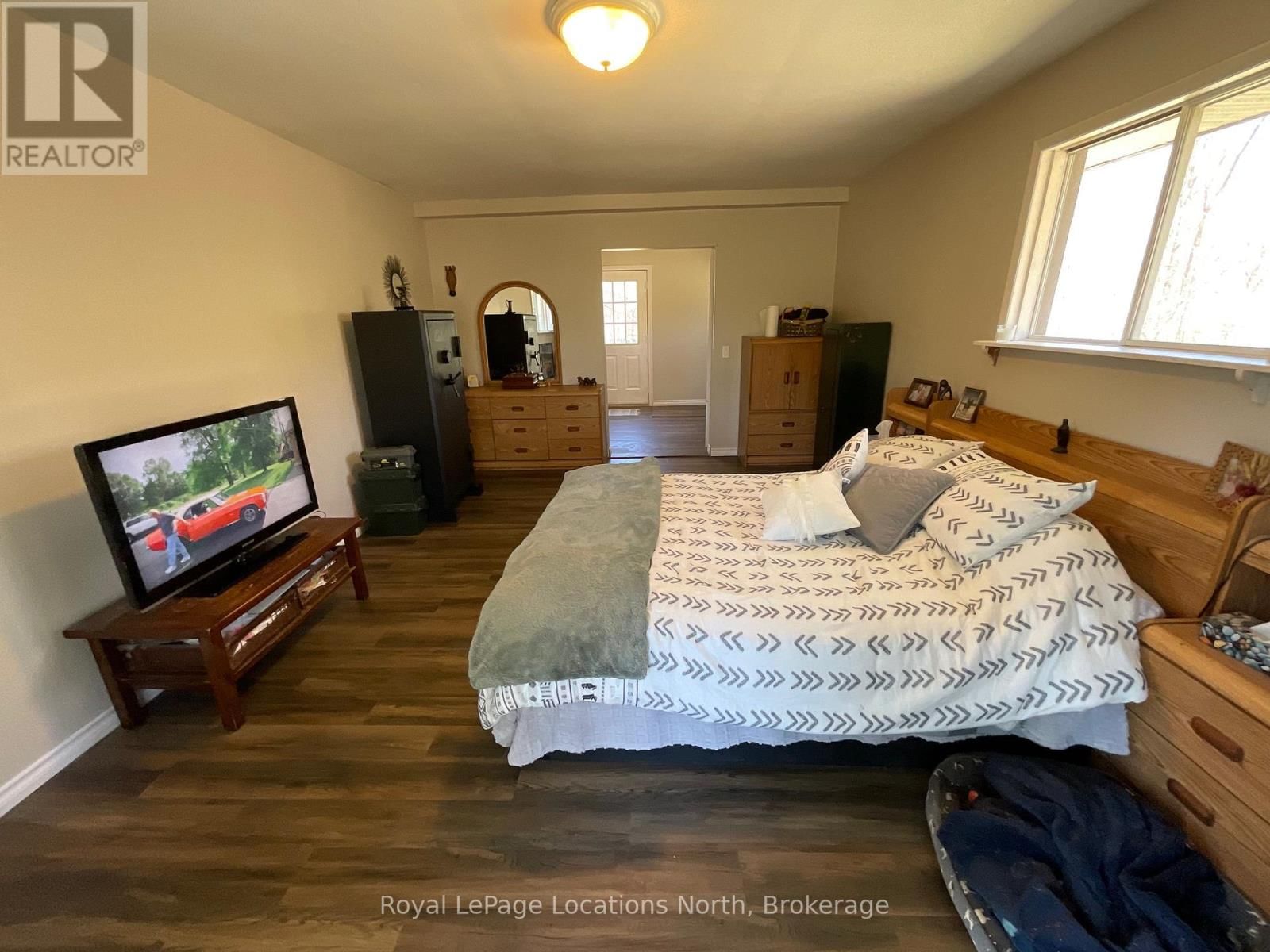 2843 592 HIGHWAY Image 27