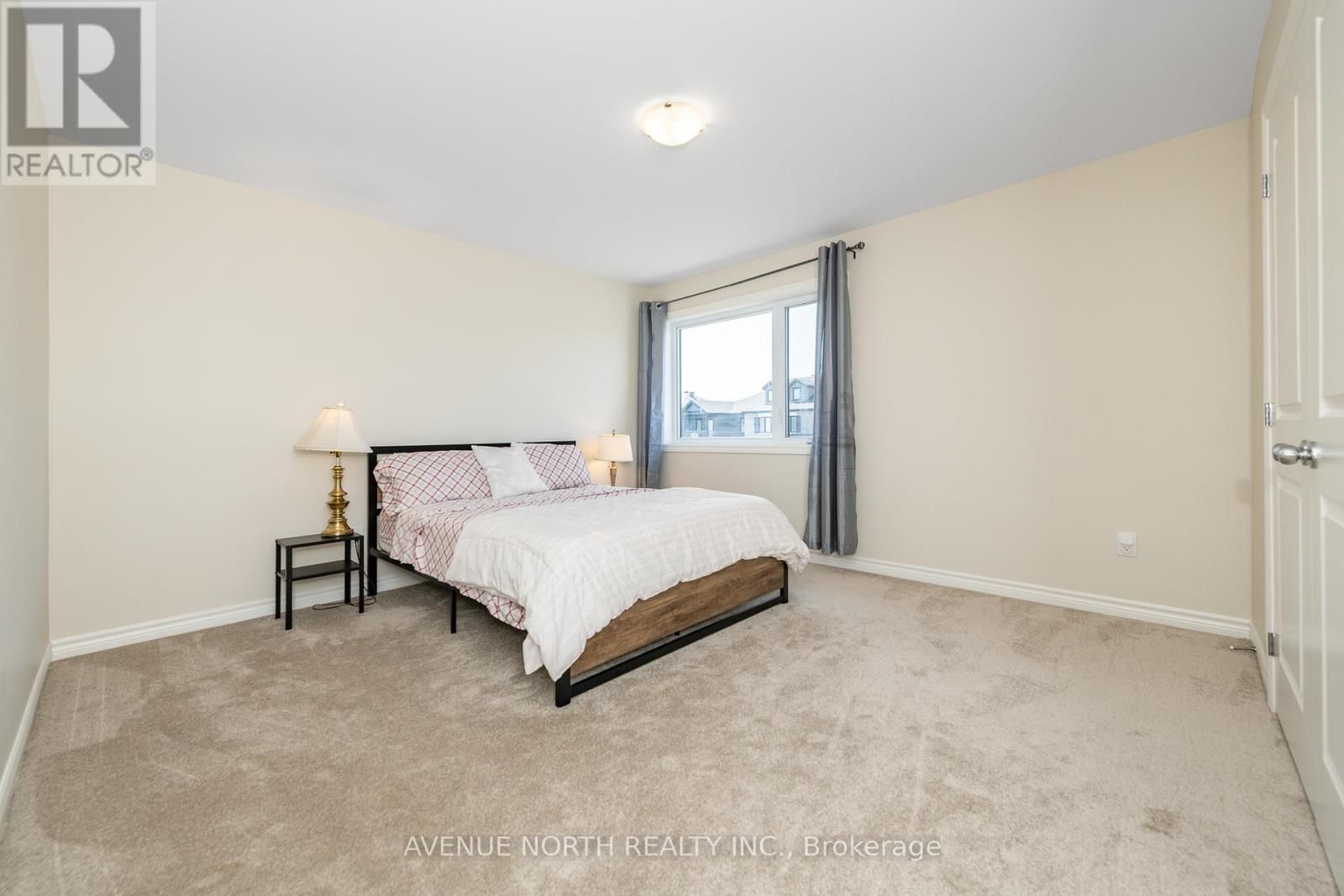 756 NAMUR STREET Image 20