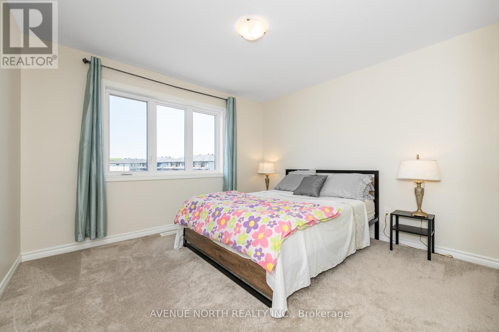 756 NAMUR STREET Image 22