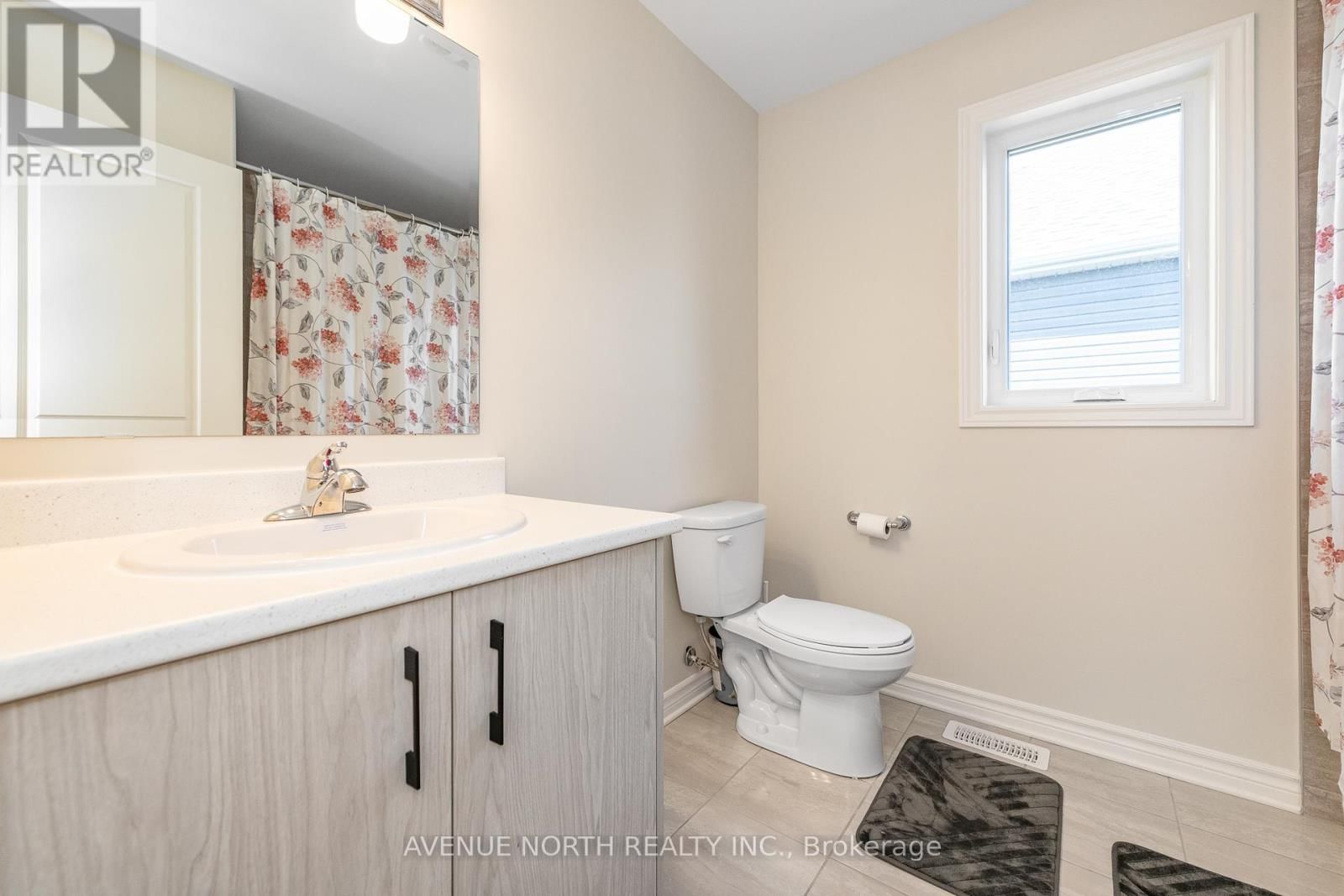 756 NAMUR STREET Image 25