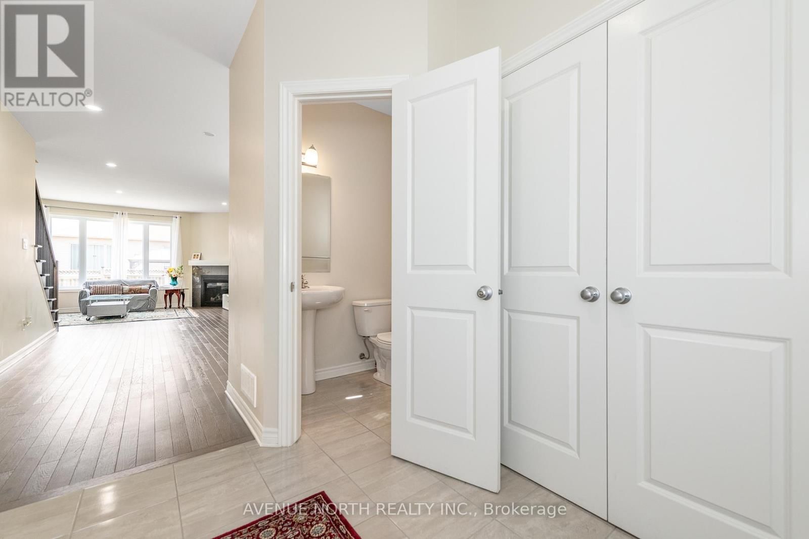 756 NAMUR STREET Image 4