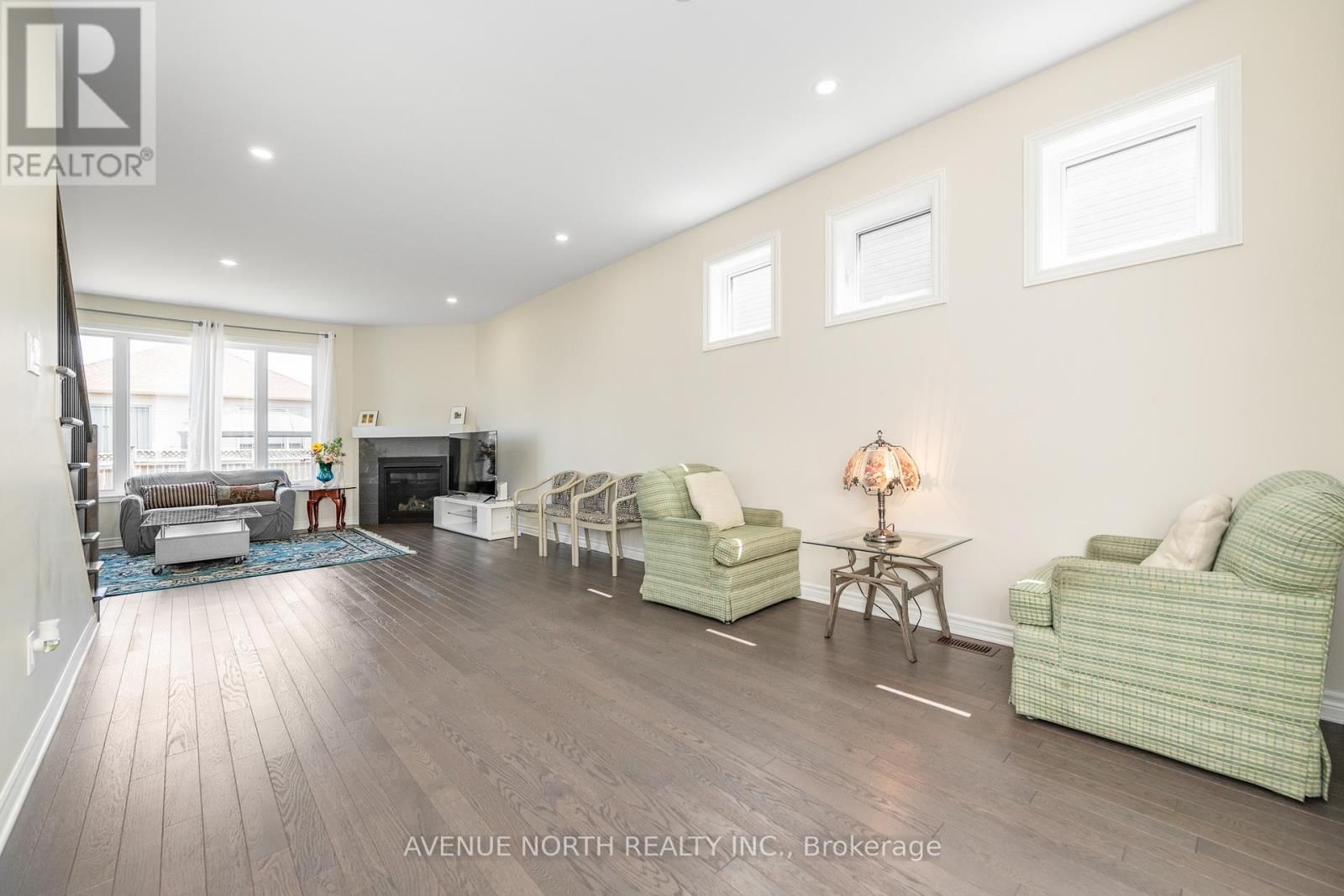 756 NAMUR STREET Image 6