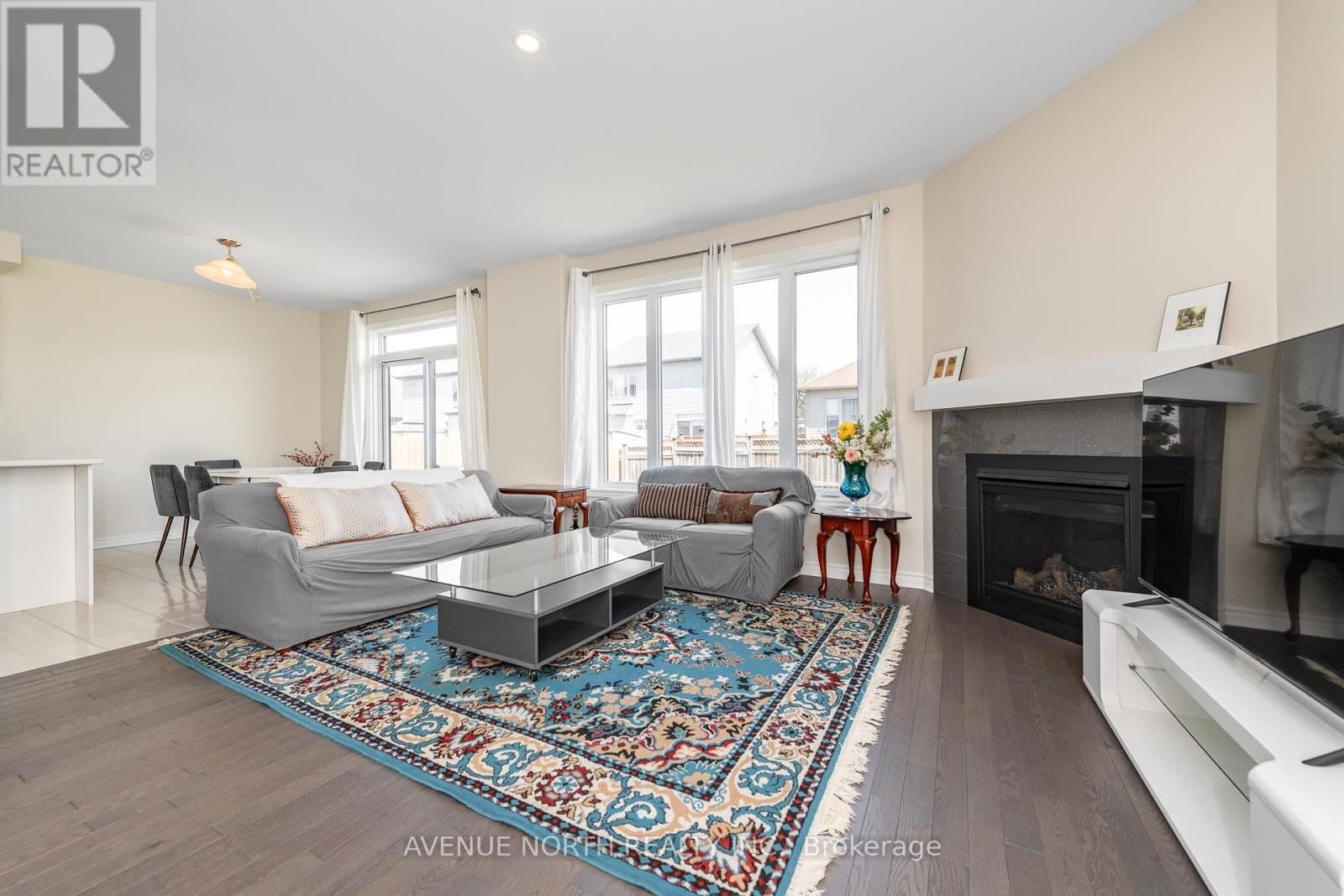 756 NAMUR STREET Image 8