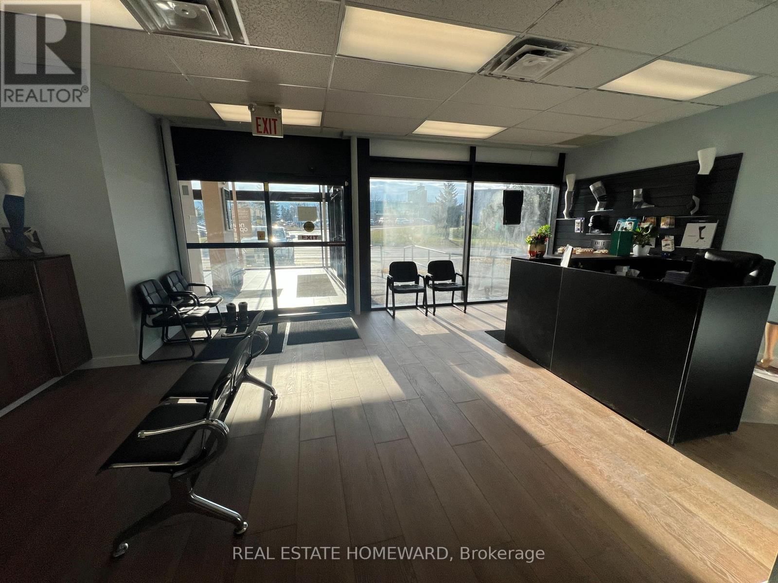 307-307A BRIDGE STREET WEST Image 14