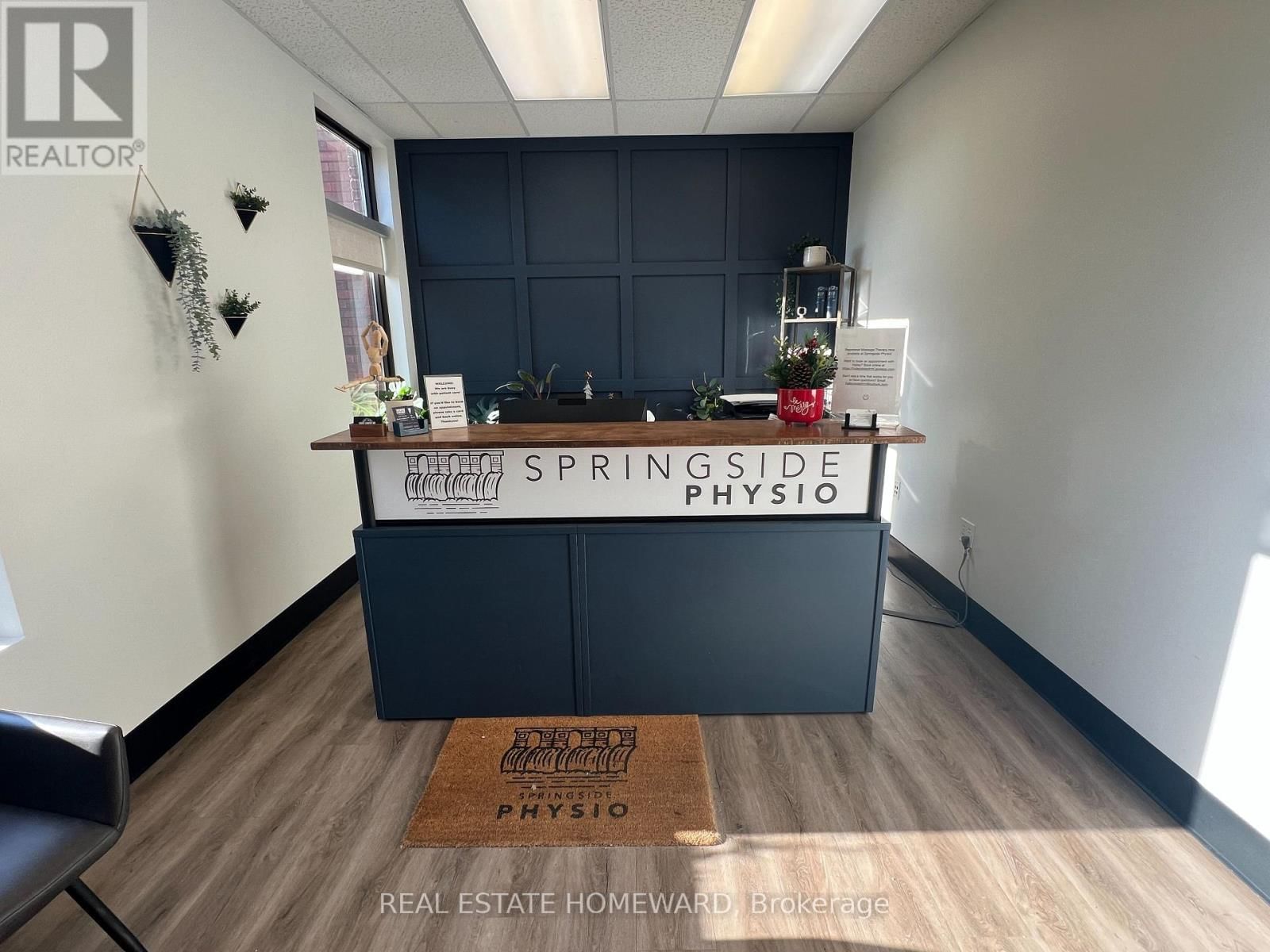 307-307A BRIDGE STREET WEST Image 33