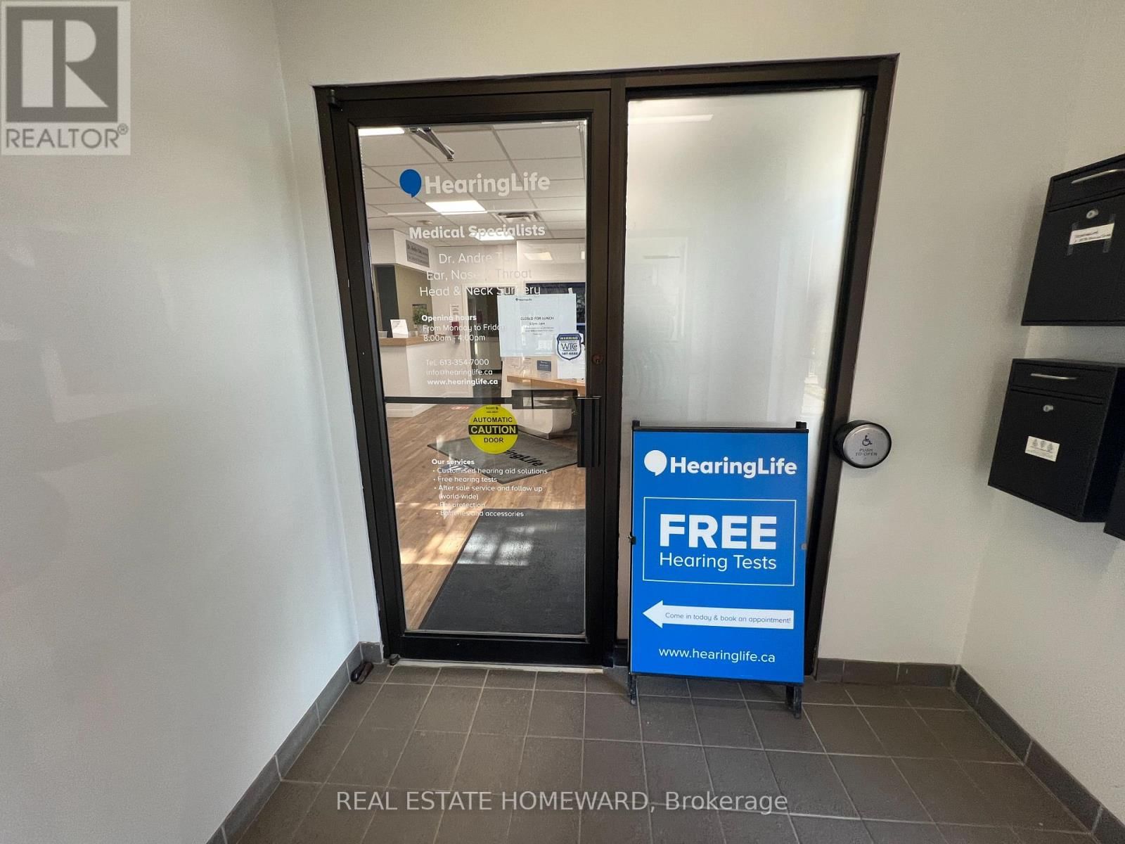 307-307A BRIDGE STREET WEST Image 38