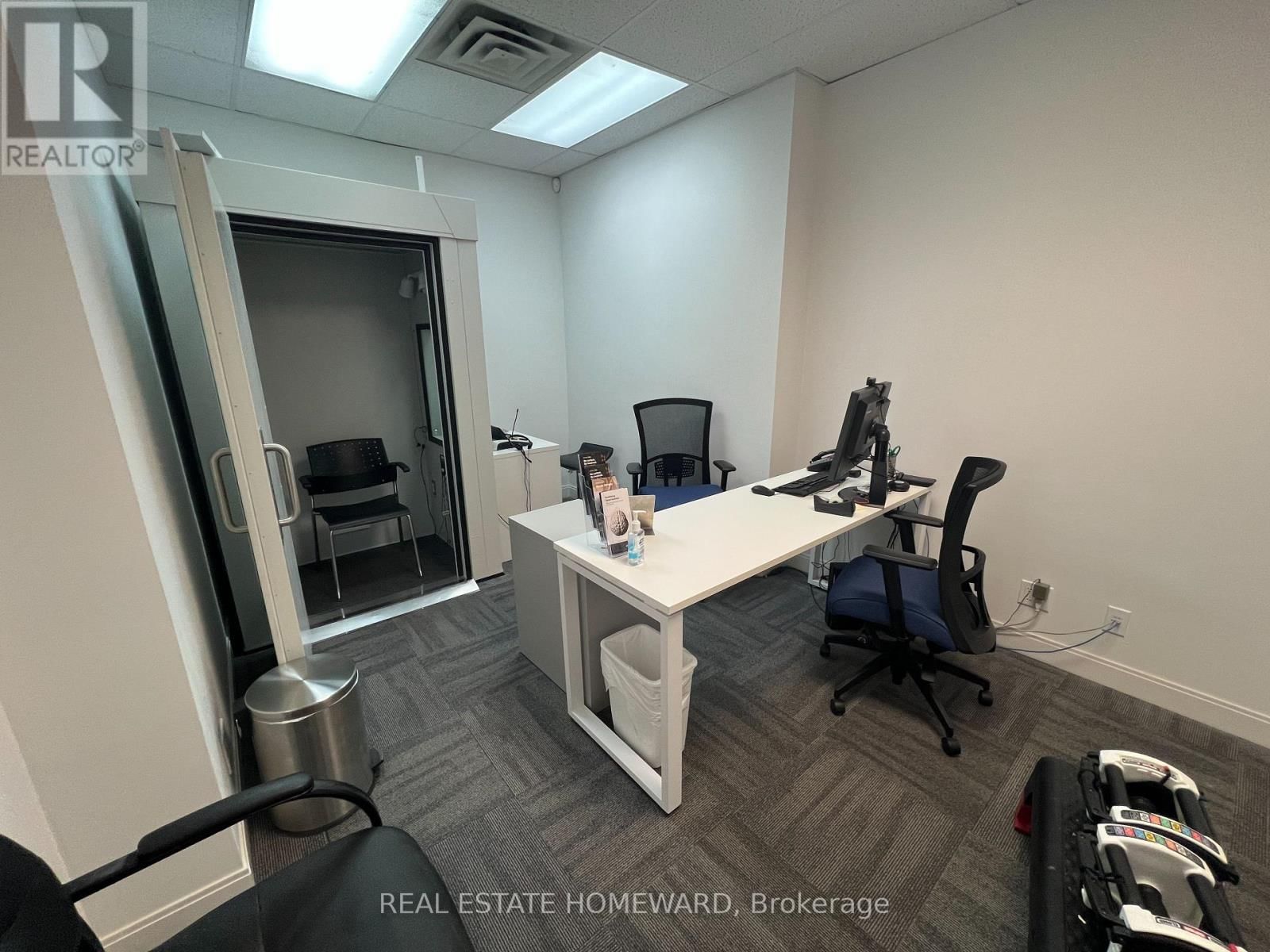 307-307A BRIDGE STREET WEST Image 39