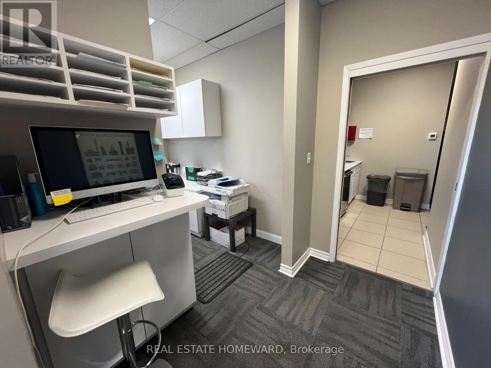 307-307A BRIDGE STREET WEST Image 41