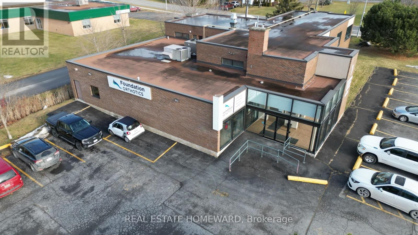 307-307A BRIDGE STREET WEST Image 5