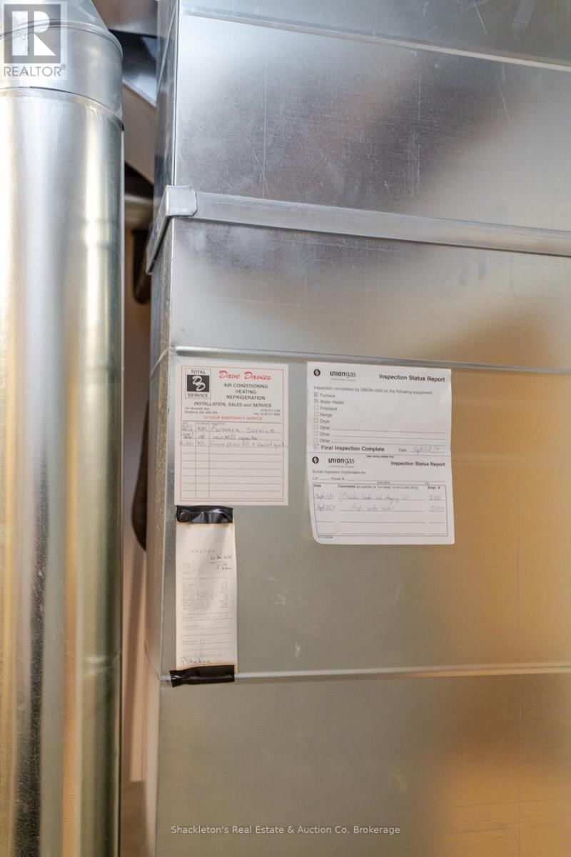 47 NORTH POINTE DRIVE Image 41