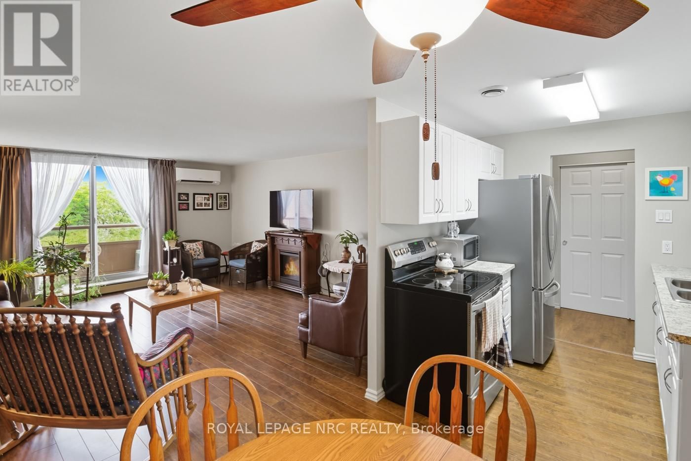 505 - 264 GRANTHAM AVENUE Image 27