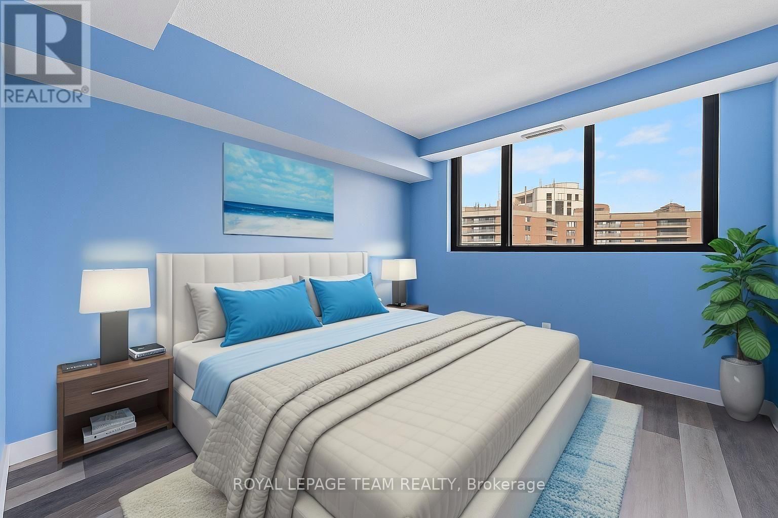 901 - 200 BAY STREET Image 21