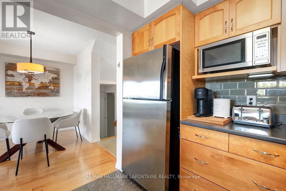 442 WISTERIA CRESCENT Image 19