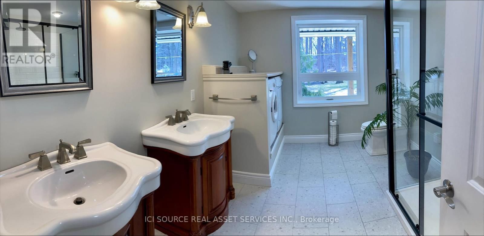 3 GREENBRAE CRESCENT Image 32