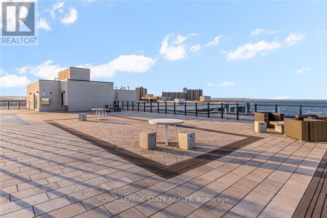 123 - 101 SHOREVIEW PLACE Image 37