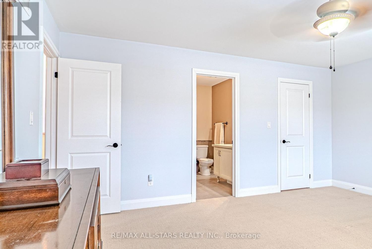 7 PARKSIDE DRIVE Image 20