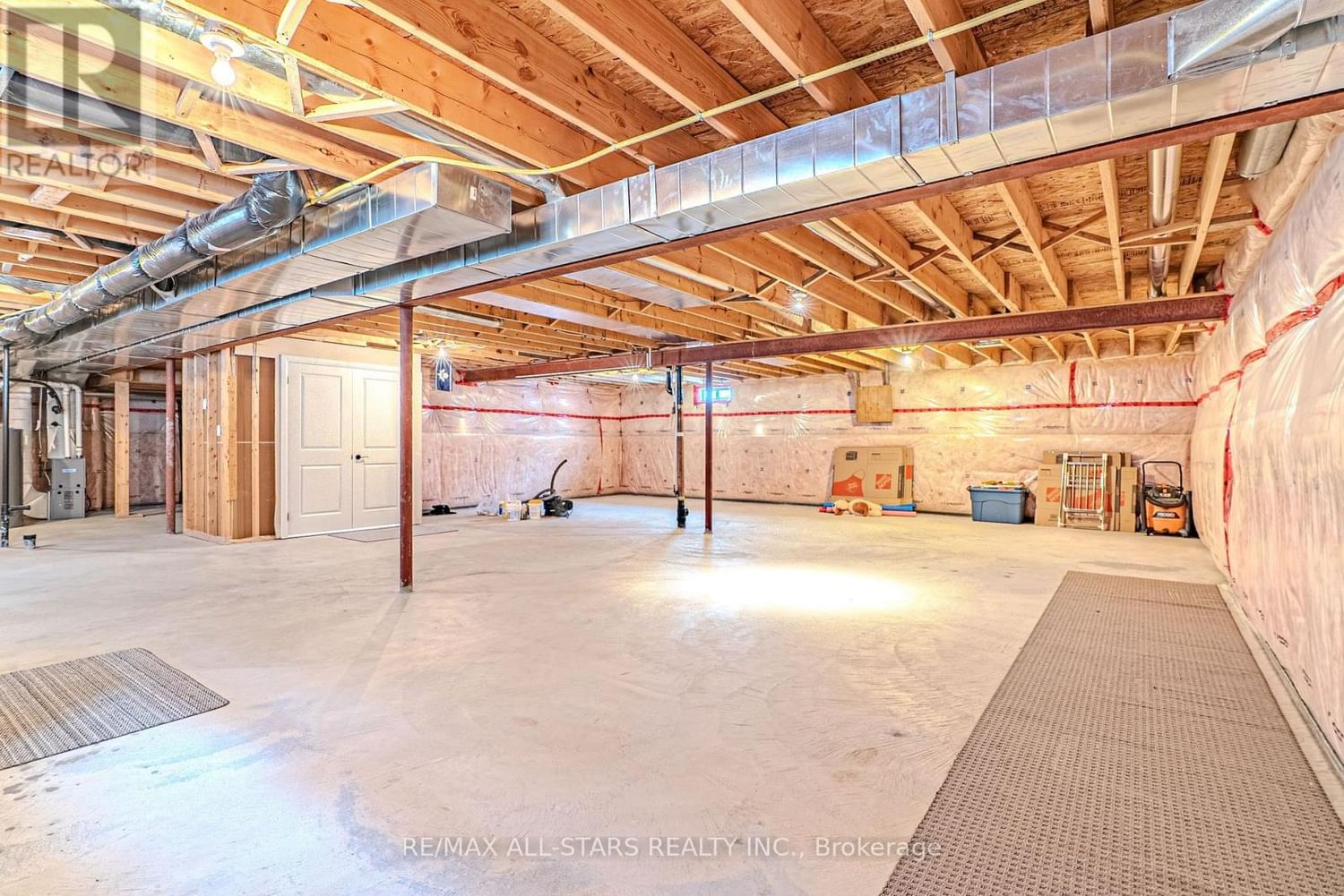 7 PARKSIDE DRIVE Image 27