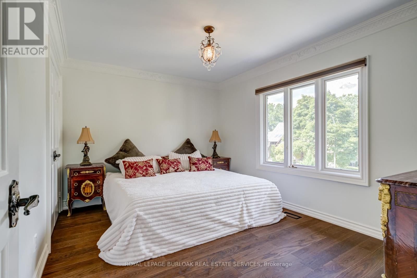 28 STONEGATE DRIVE Image 30