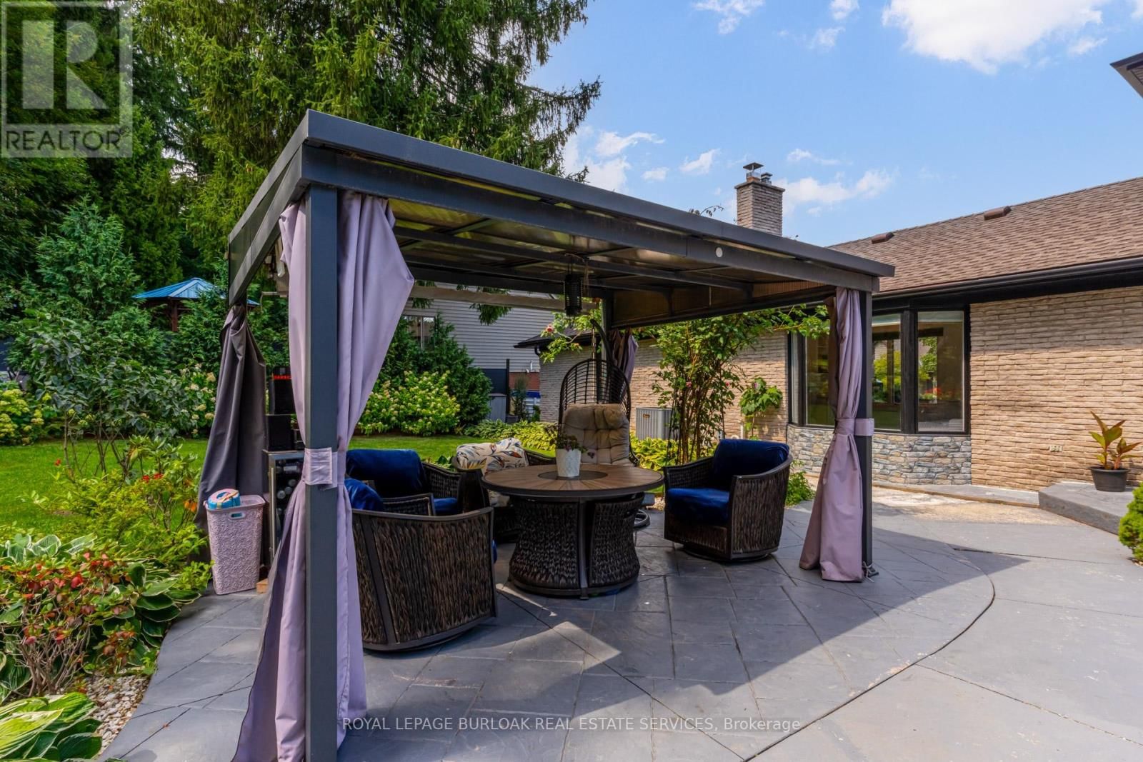 28 STONEGATE DRIVE Image 44