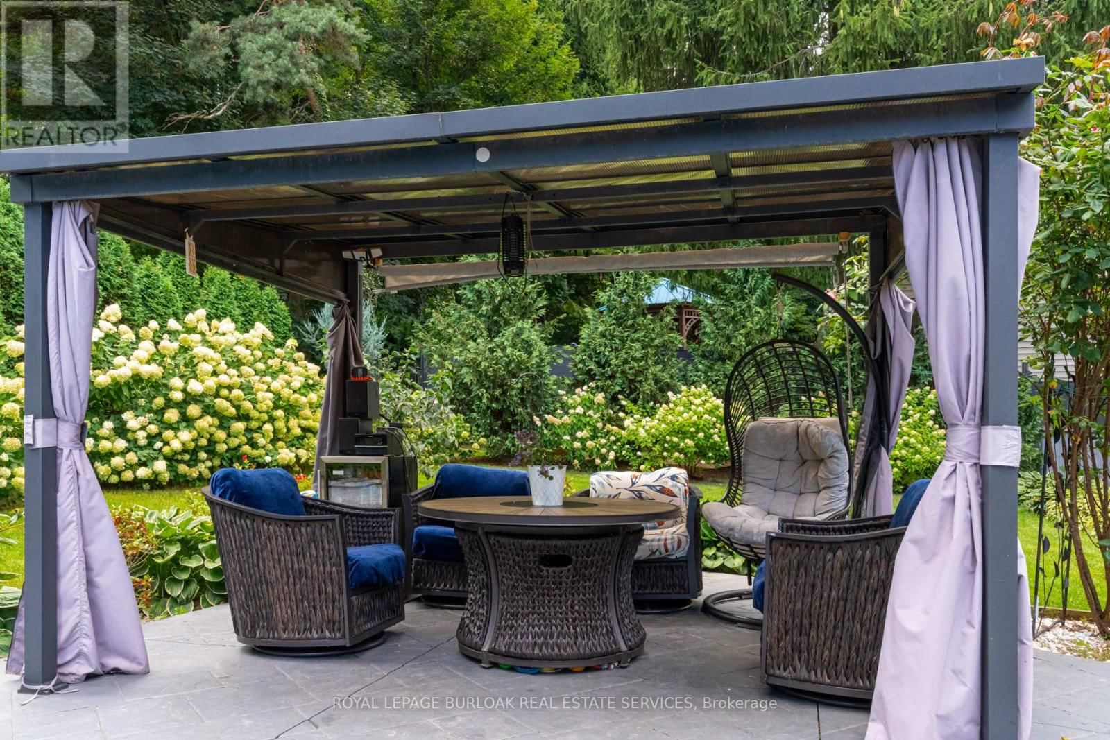 28 STONEGATE DRIVE Image 6