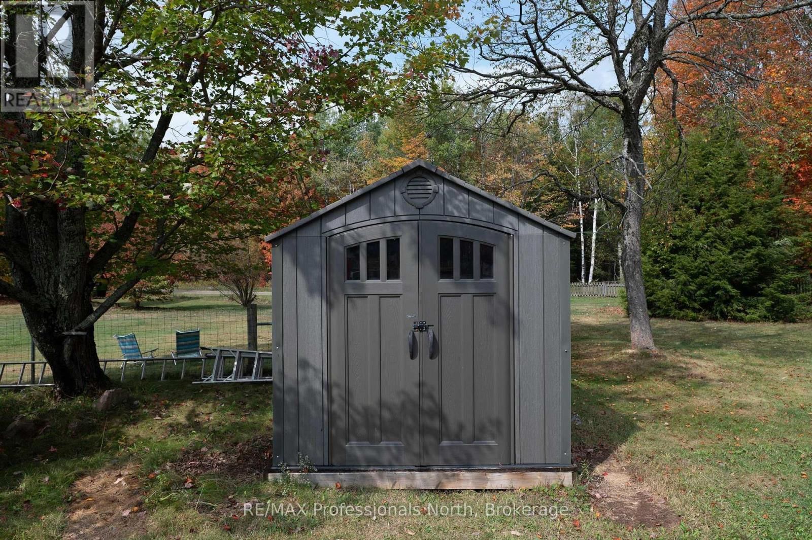 1110 SEDGWICK ROAD Image 32