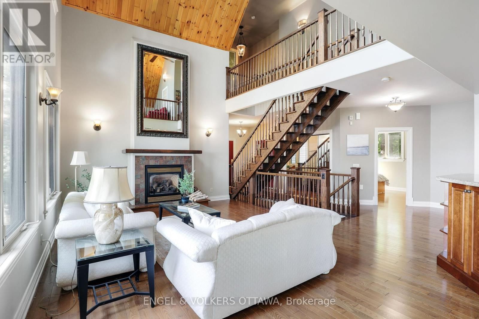 146 BECK'S SHORE ROAD Image 7