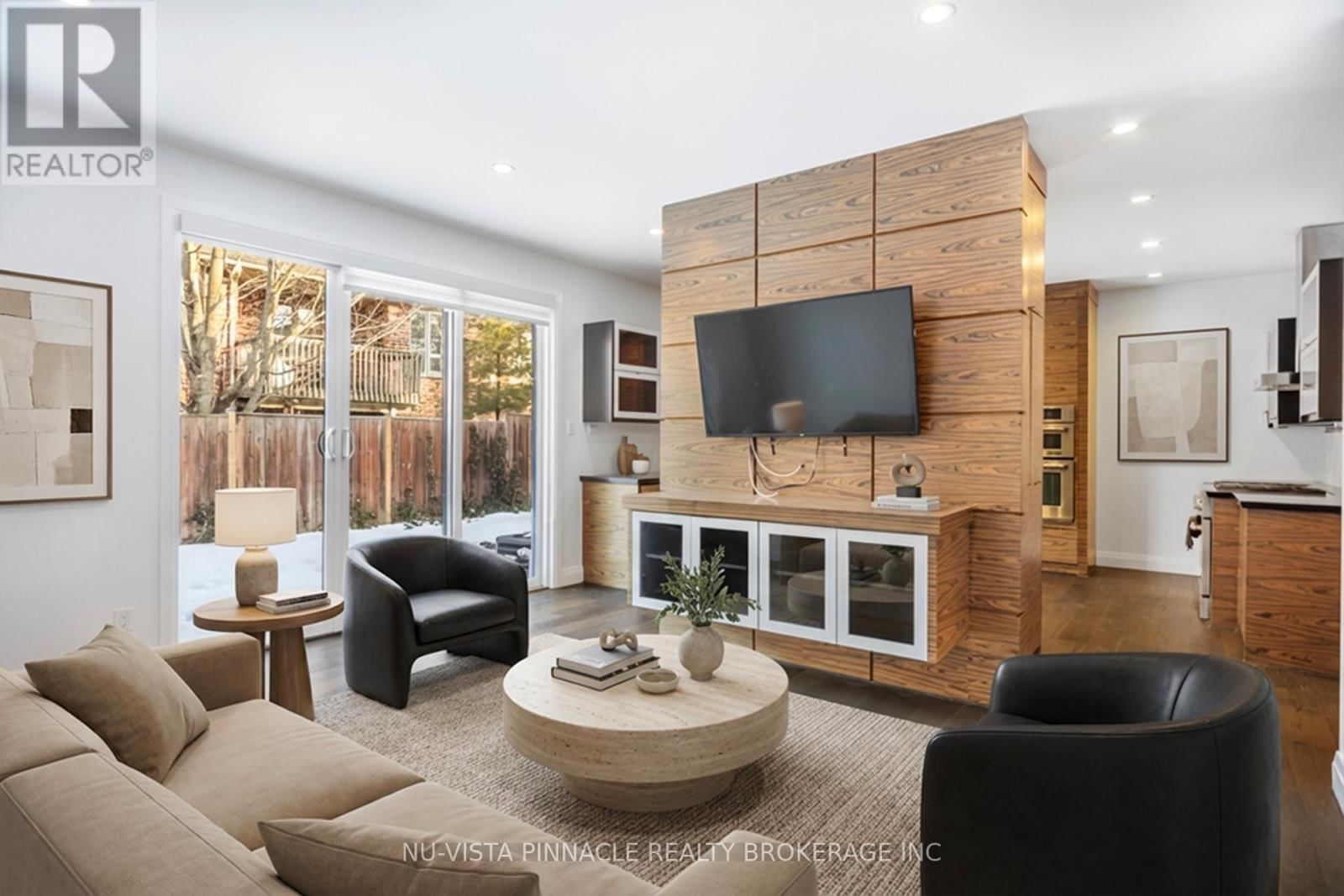 16 - 433 HYDE PARK ROAD Image 10