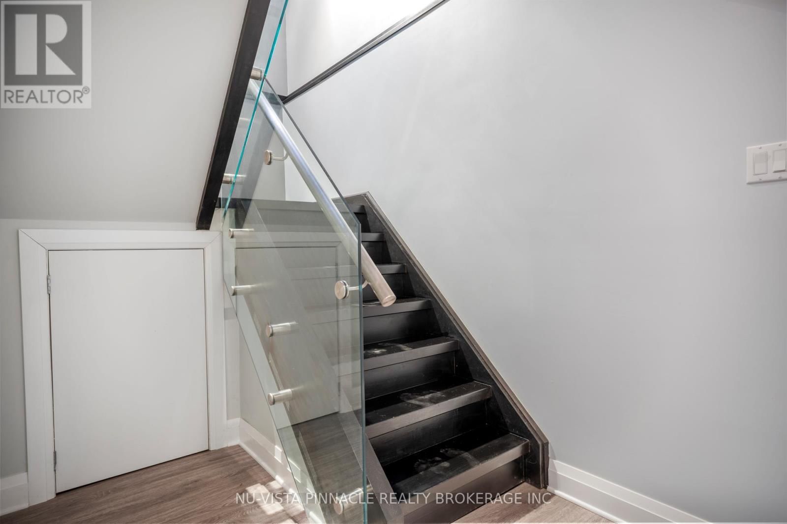 16 - 433 HYDE PARK ROAD Image 29