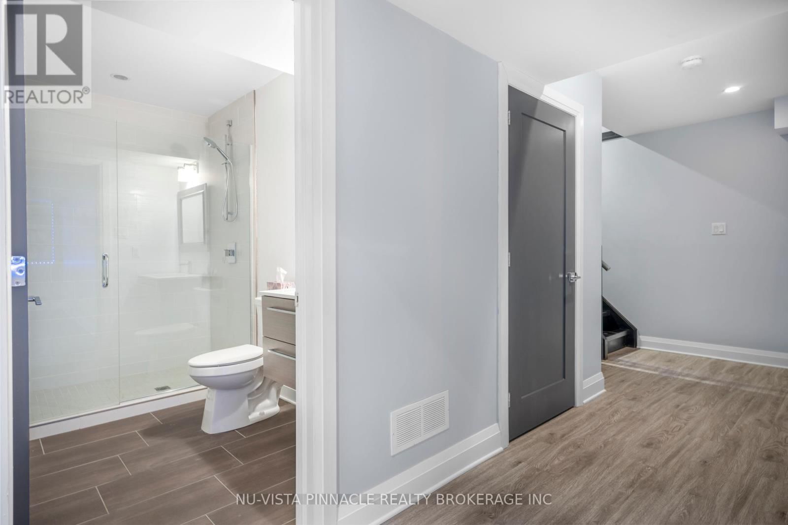 16 - 433 HYDE PARK ROAD Image 33