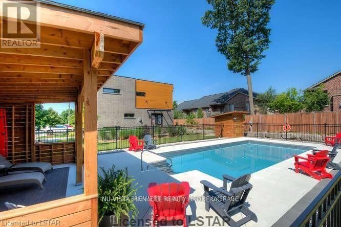 16 - 433 HYDE PARK ROAD Image 34