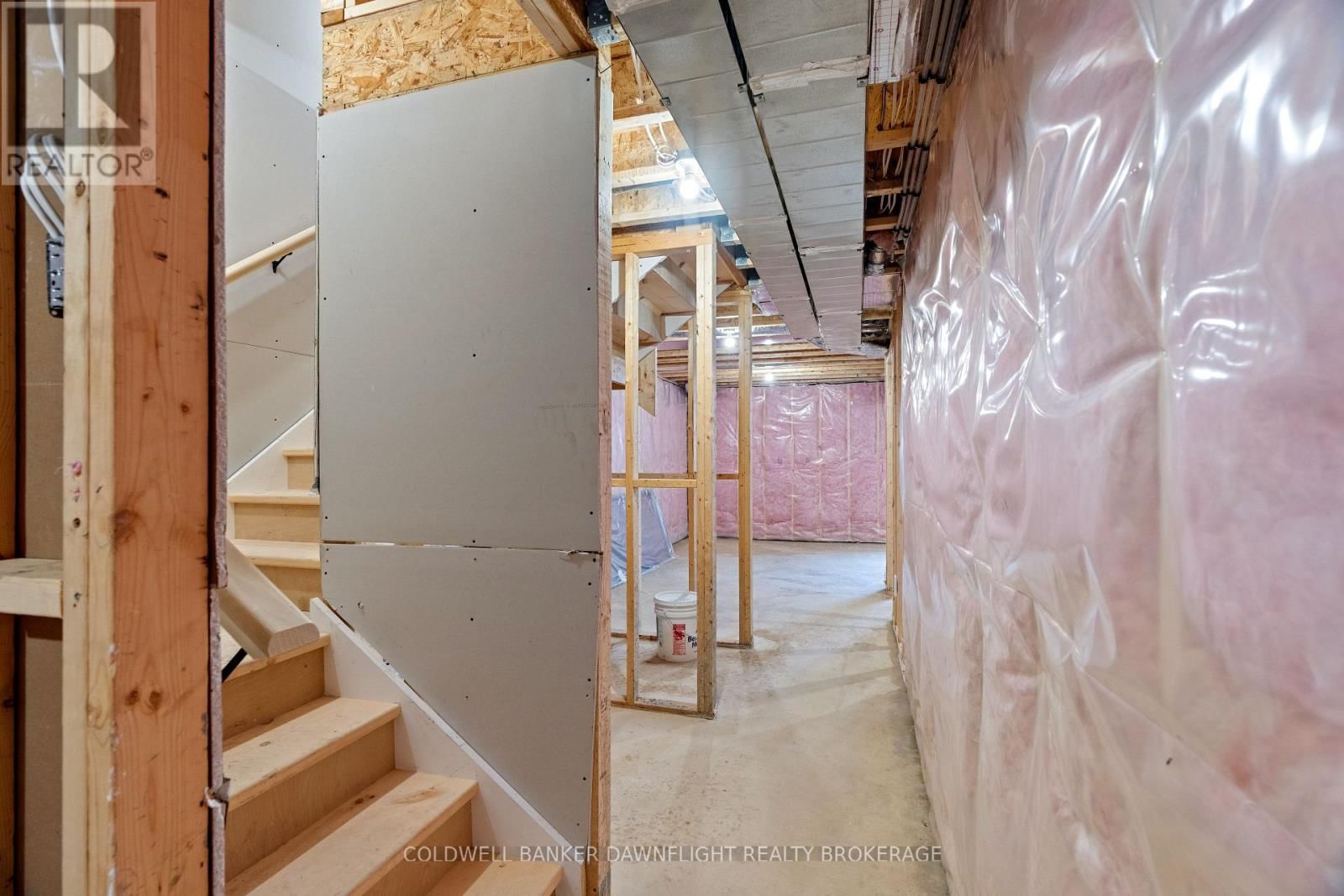 22 - 147 SCOTTS DRIVE Image 36