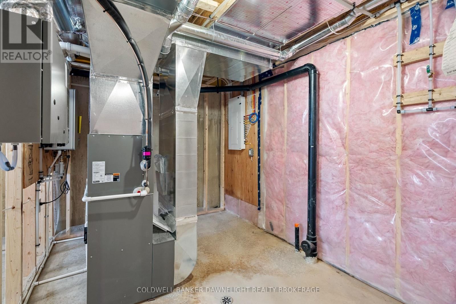 22 - 147 SCOTTS DRIVE Image 38