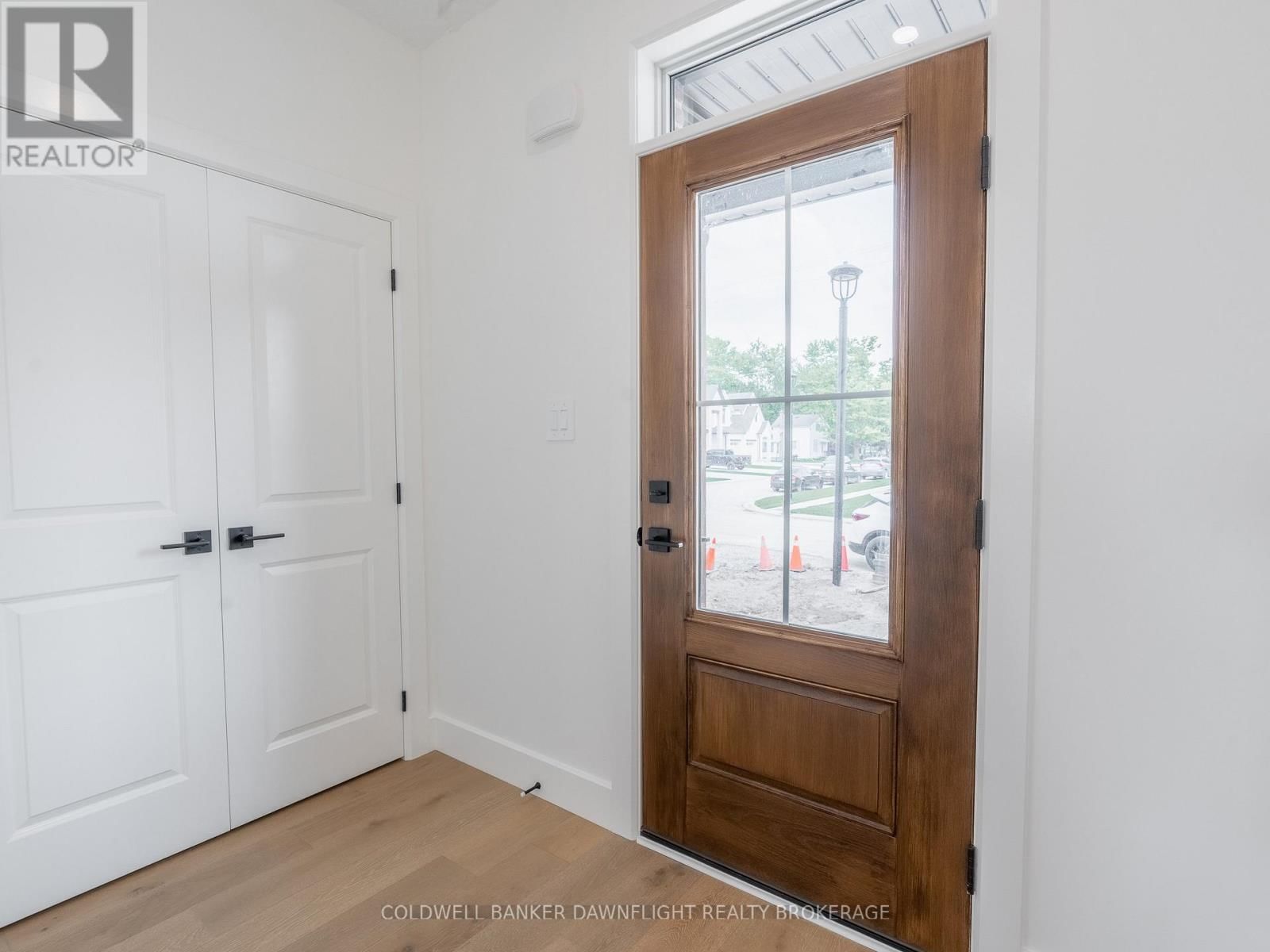 22 - 147 SCOTTS DRIVE Image 4