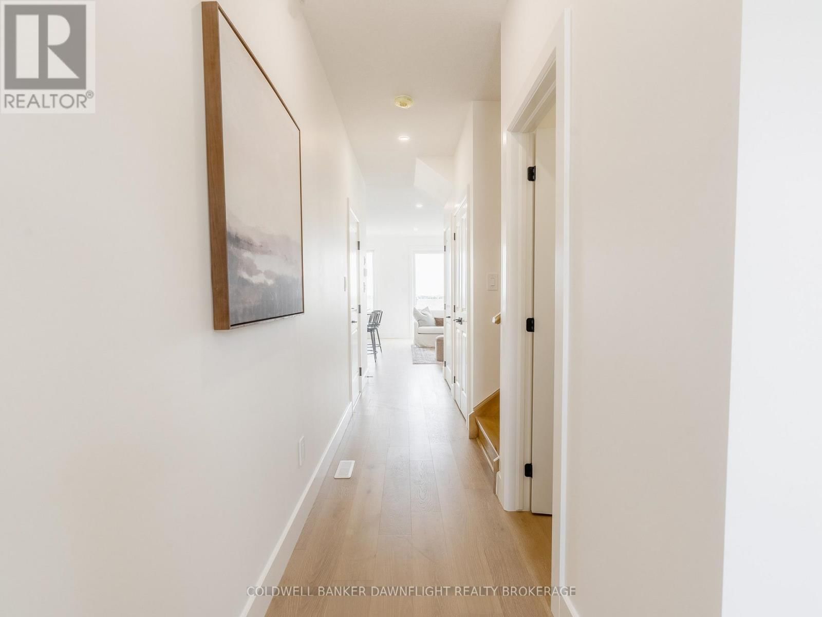 22 - 147 SCOTTS DRIVE Image 7