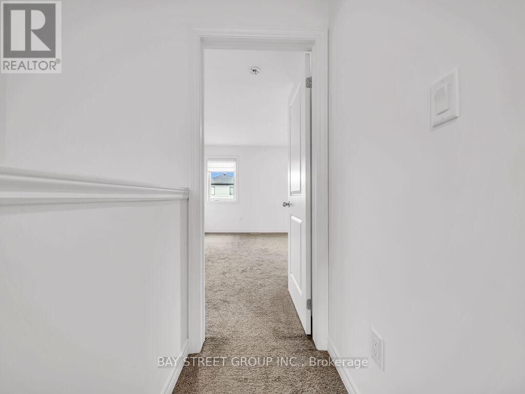 126 BYERS STREET Image 32