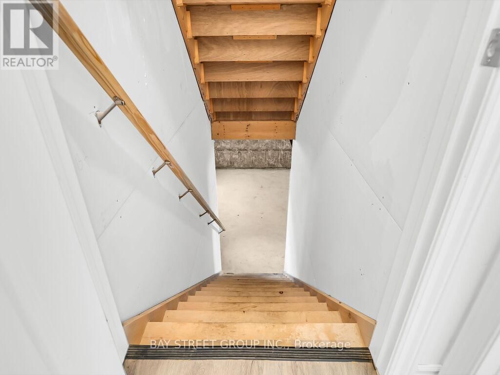 126 BYERS STREET Image 43