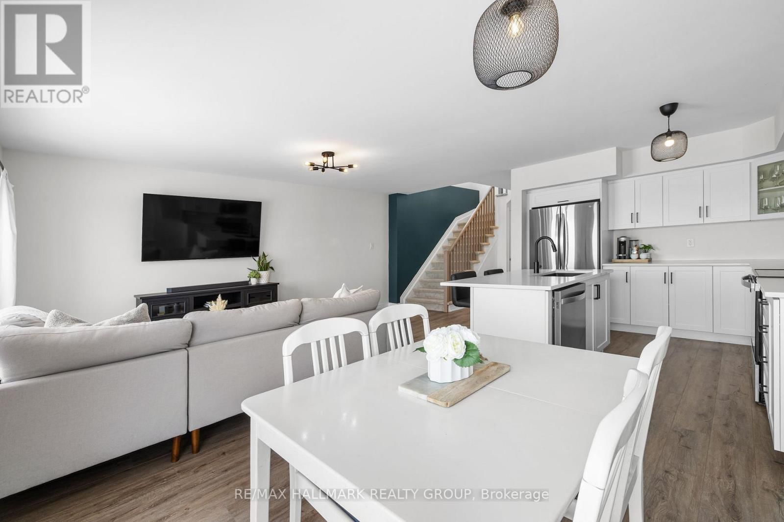 71 MCPHAIL ROAD Image 16