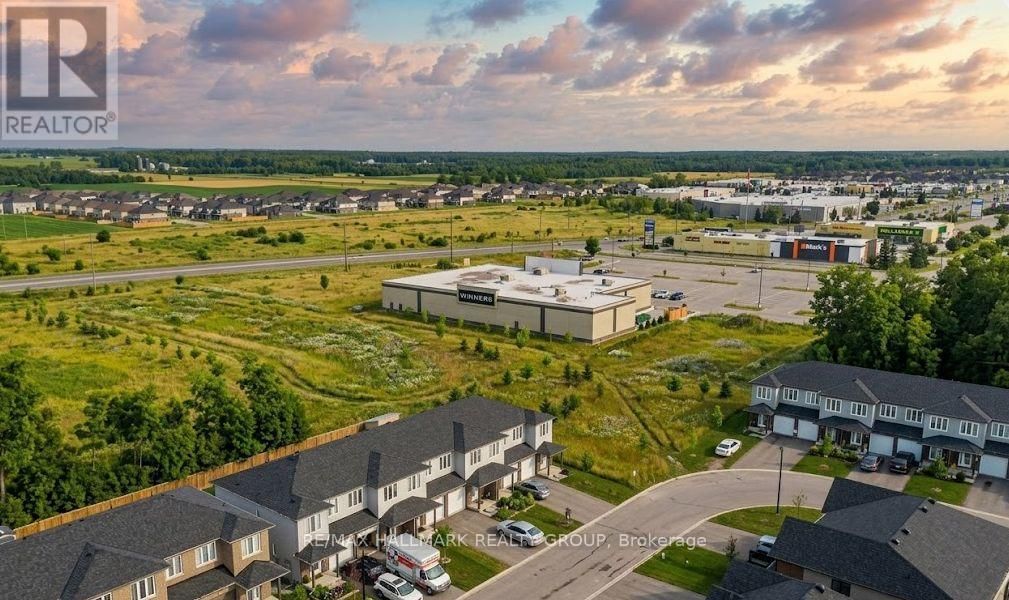 71 MCPHAIL ROAD Image 38