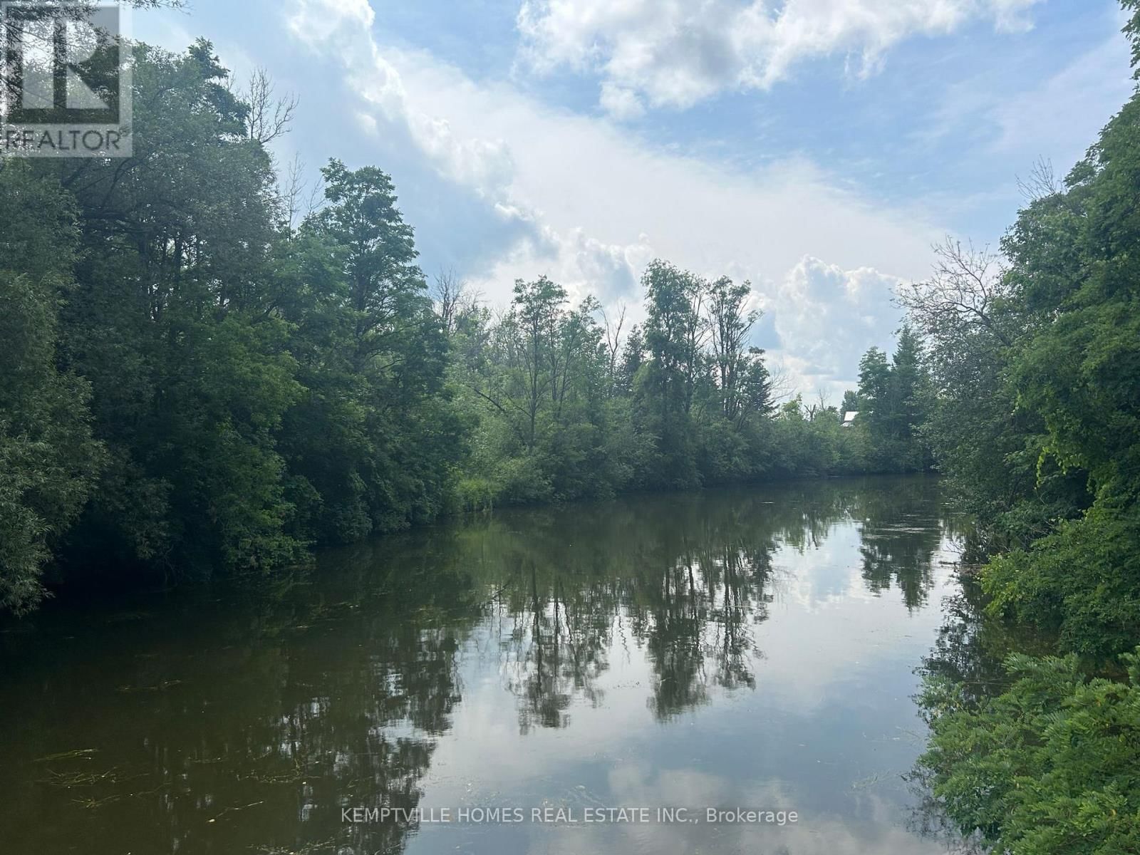 472 RIVER ROAD Image 8