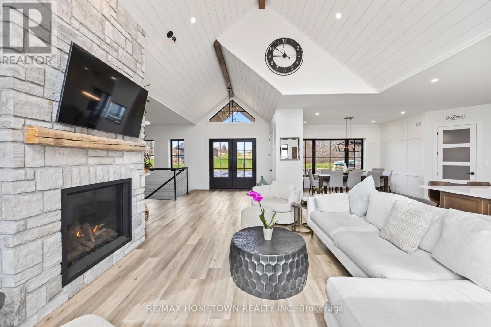 5 SHORESIDE WAY Image 12