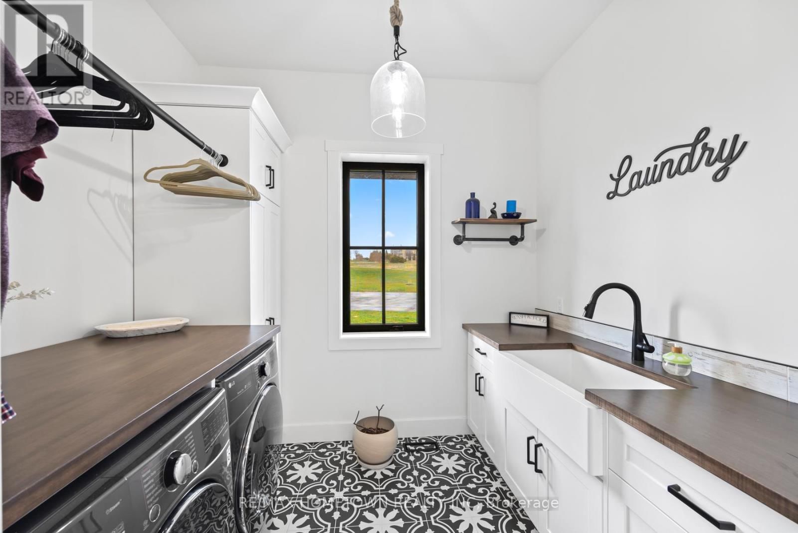 5 SHORESIDE WAY Image 35