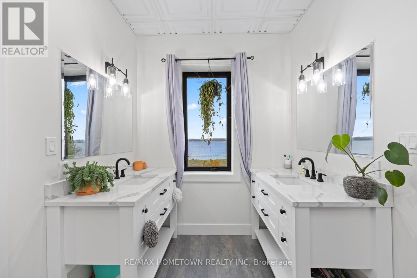 5 SHORESIDE WAY Image 47